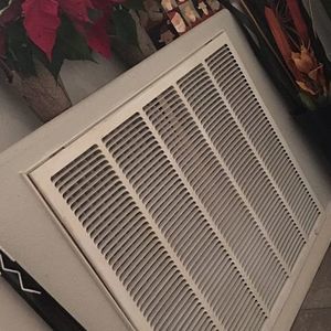 Meet your Posher, Nikita